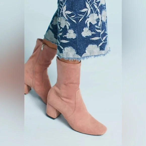 Pilcro High-Rise Cropped Flare Jeans - Picture 3 of 10